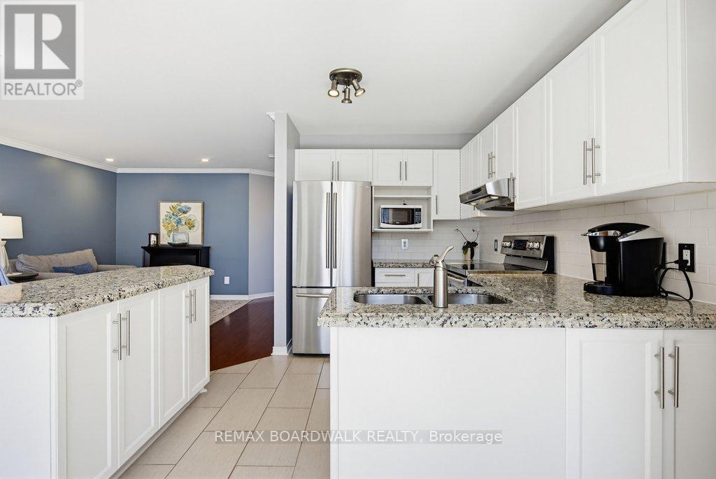 10 VALEMONT STREET — photo 17