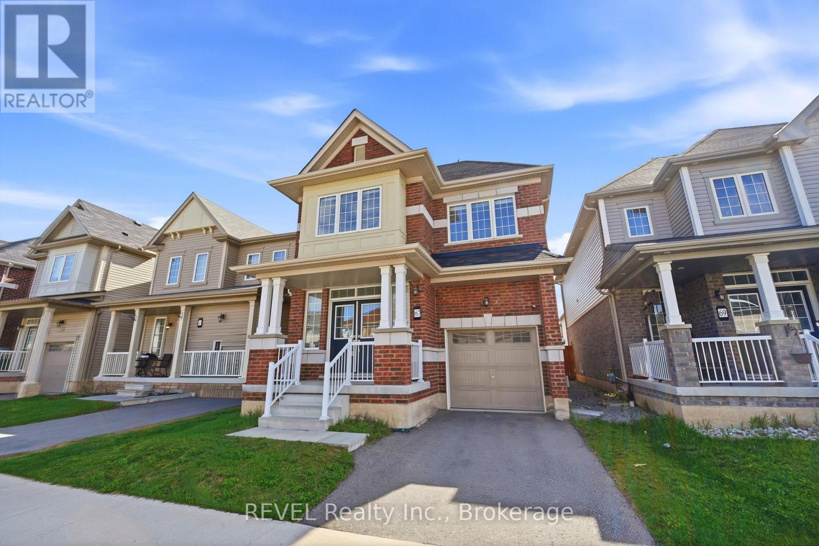 67 ESTHER CRESCENT - 1