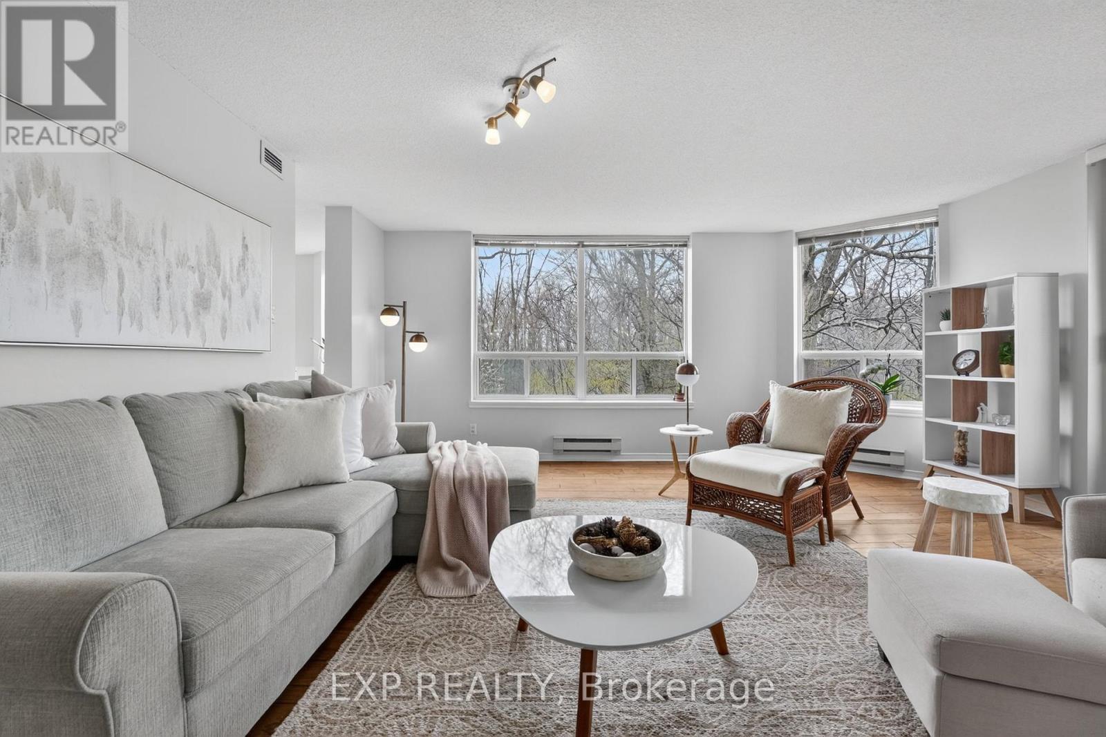 #301 8111 FOREST GLEN DRIVE - 22