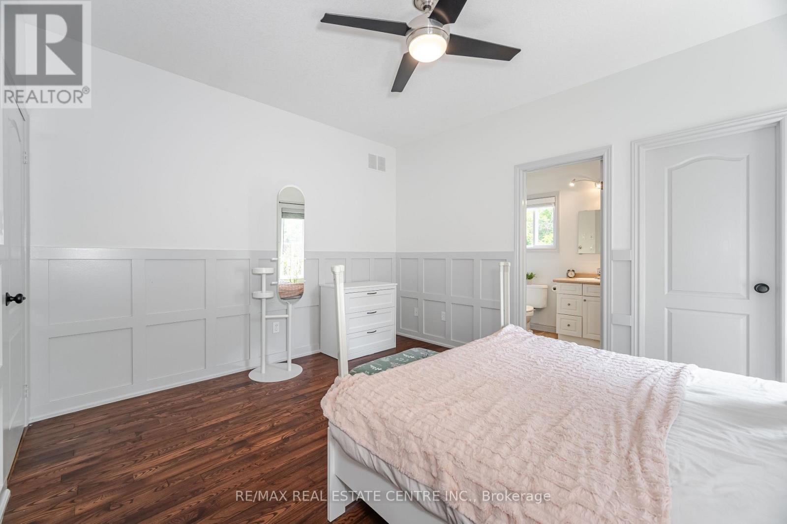 39 STONEHAM STREET - 22