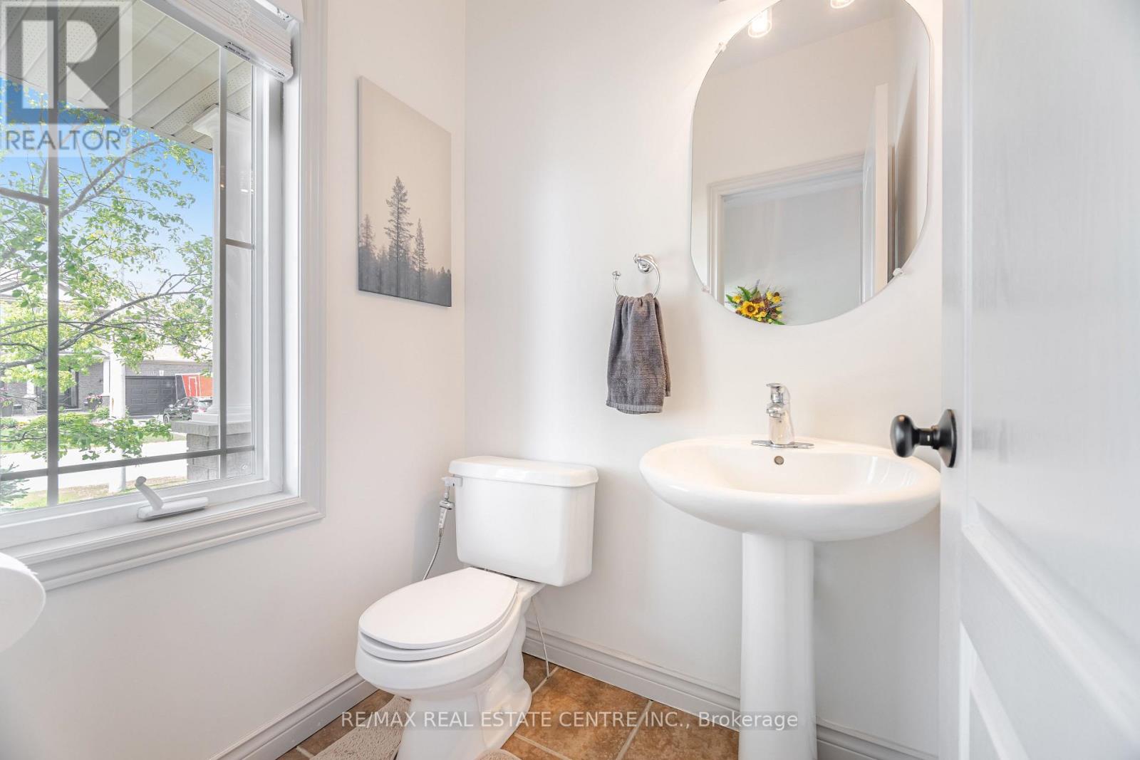 39 STONEHAM STREET - 18