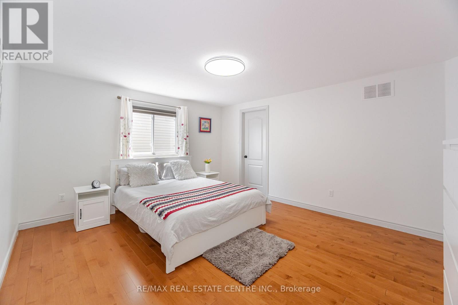 39 STONEHAM STREET - 31