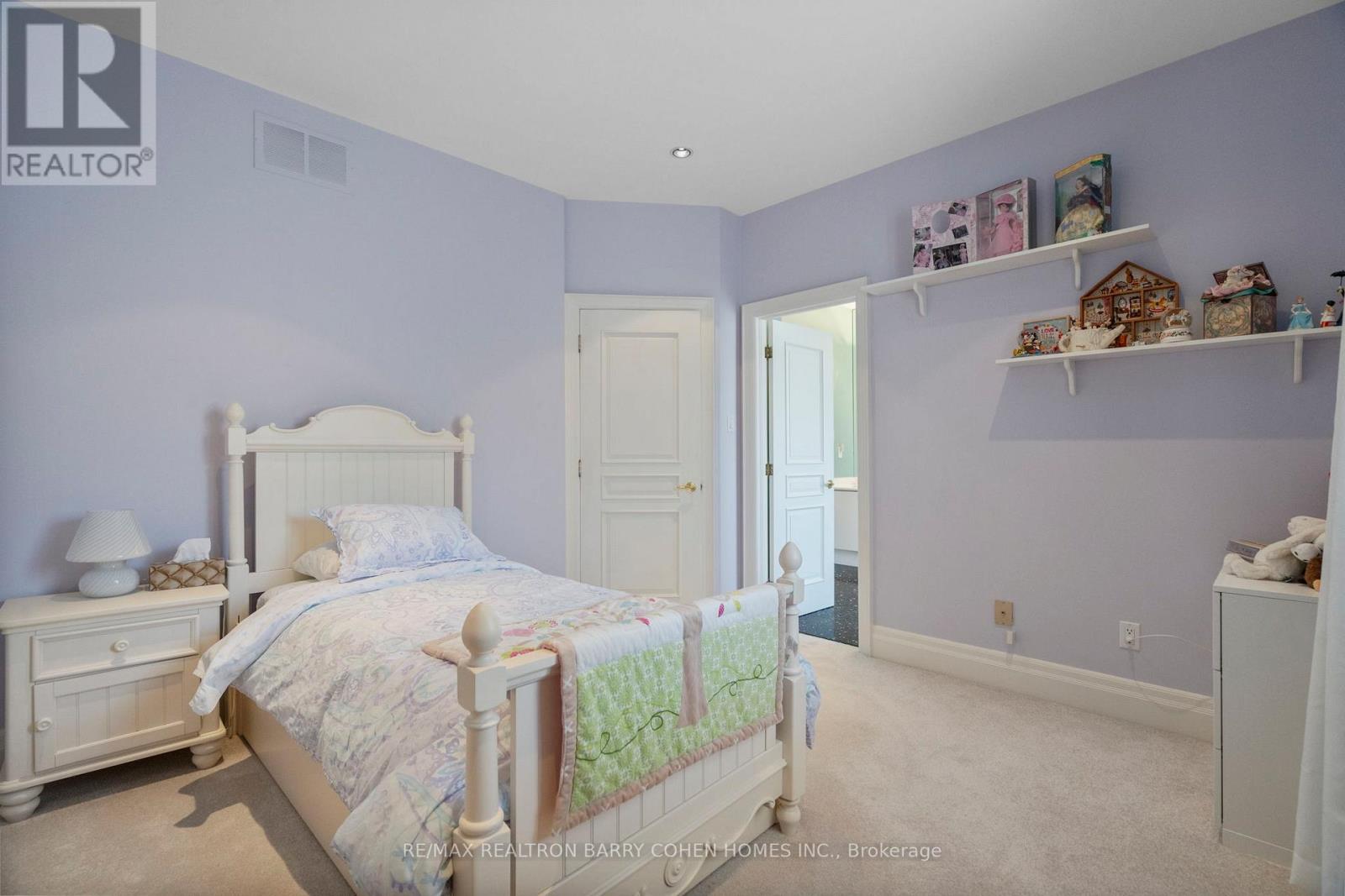 19 VERNHAM AVENUE - 17