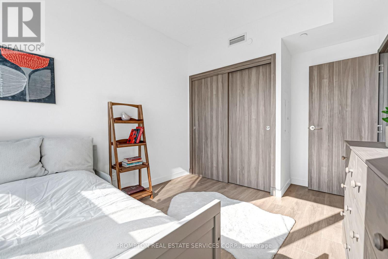 #1803 25 MCMAHON DRIVE - 16