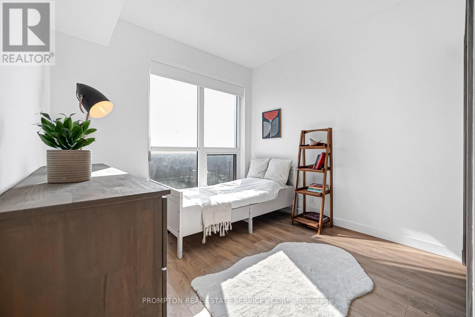 #1803 25 MCMAHON DRIVE - 17