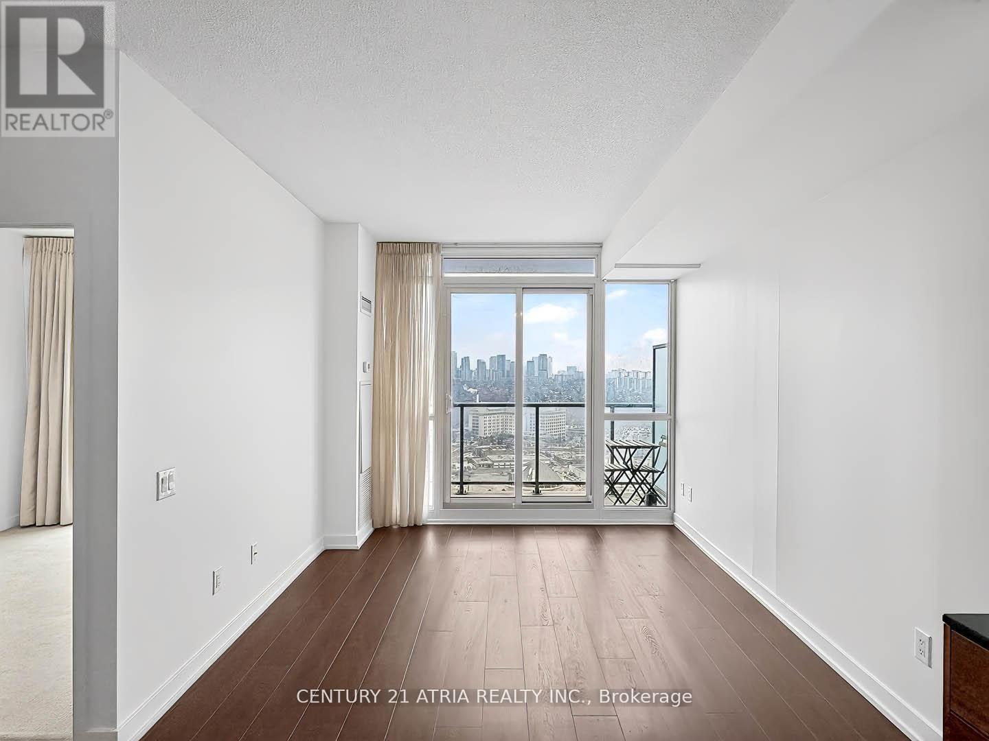 #2703 121 MCMAHON DRIVE - 8