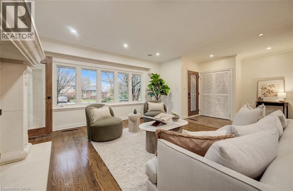 655 ELLENGALE Road — photo 11