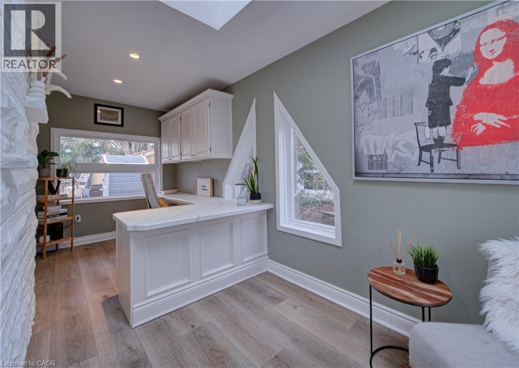 655 ELLENGALE Road — photo 15