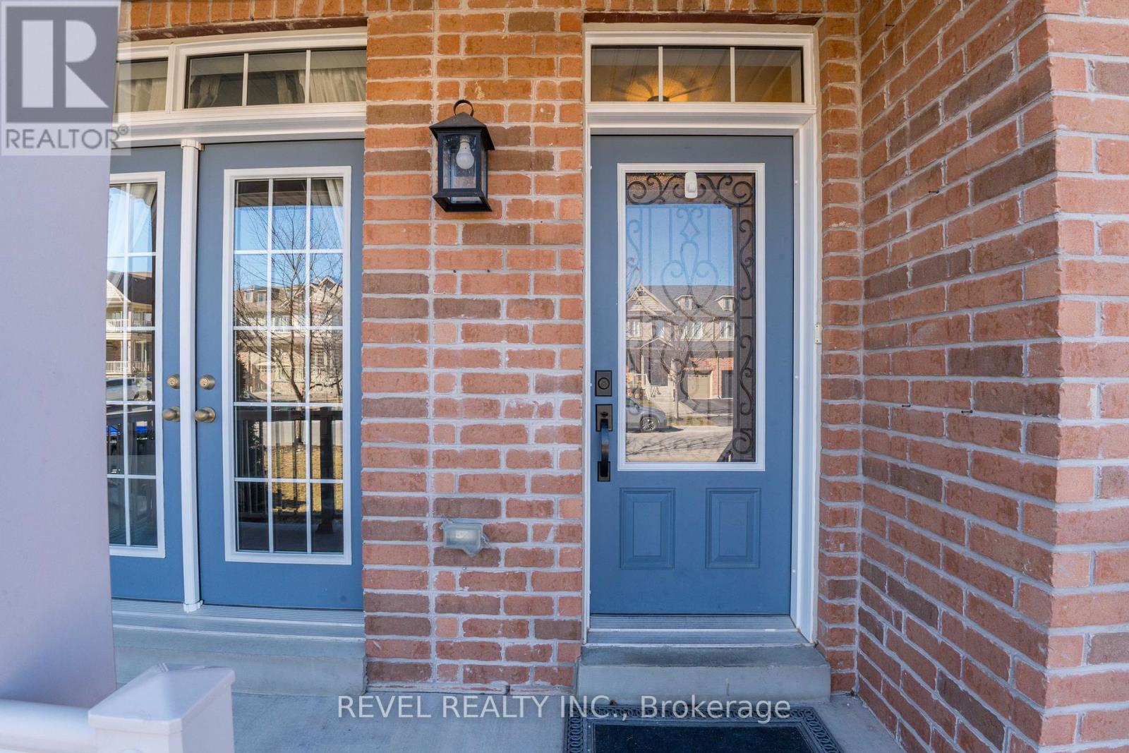 18 JACKSON DRIVE - 2
