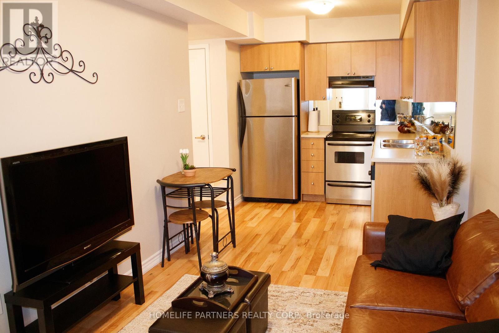 #61 2275 BUR OAK AVENUE - 10