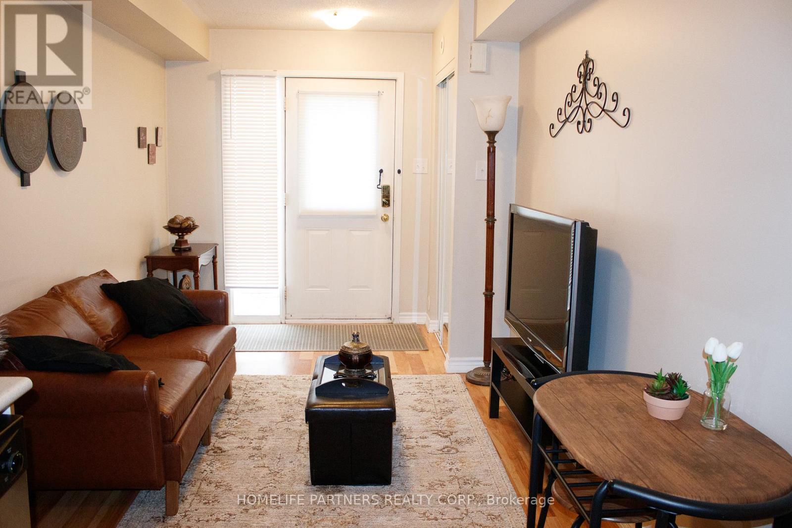 #61 2275 BUR OAK AVENUE - 4