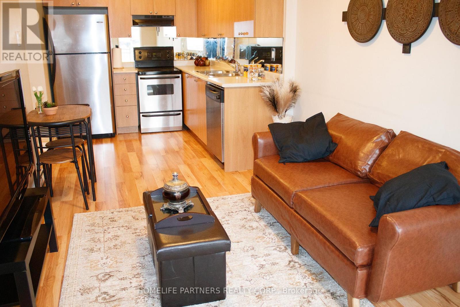 #61 2275 BUR OAK AVENUE - 7