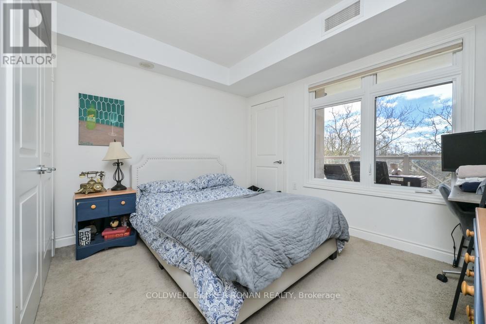 #401 149 CHURCH STREET - 17