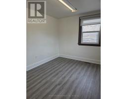 5 - 15221 Yonge Street, Aurora, ON L4G1L8 Photo 11