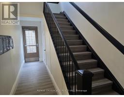 5 - 15221 Yonge Street, Aurora, ON L4G1L8 Photo 6