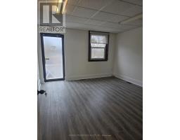 5 - 15221 Yonge Street, Aurora, ON L4G1L8 Photo 8