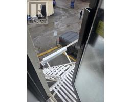 5 - 15221 Yonge Street, Aurora, ON L4G1L8 Photo 9