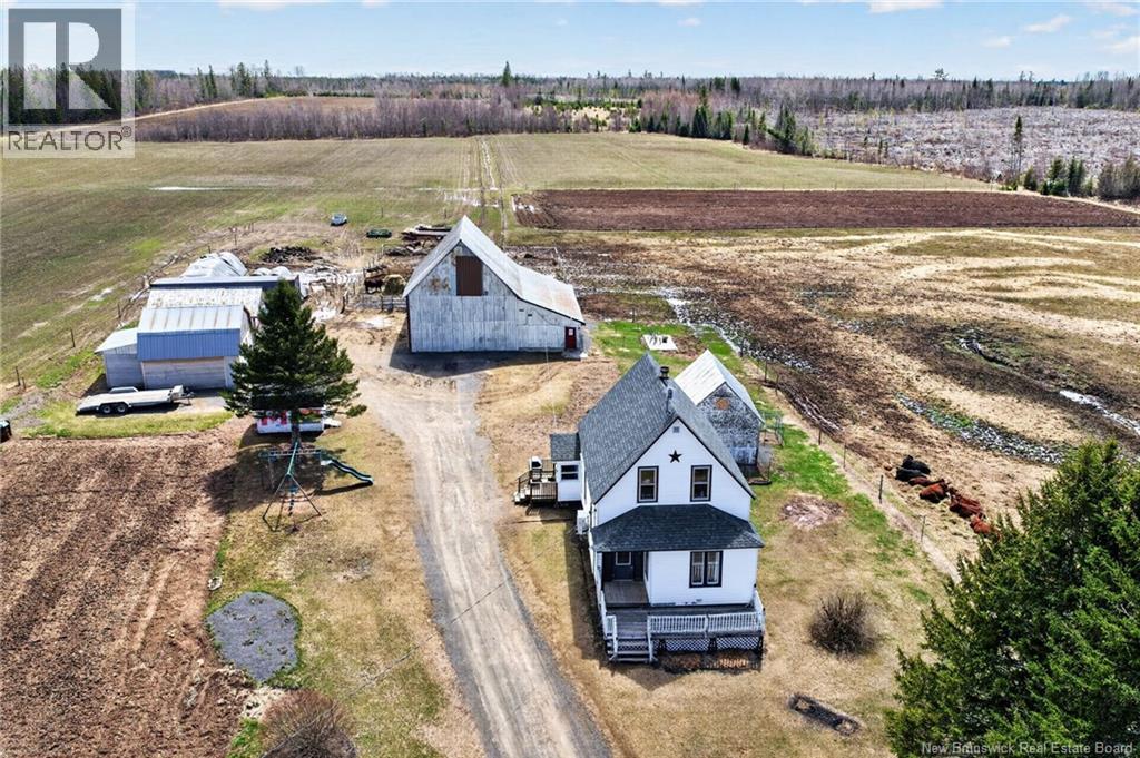 1210 Emmerson Road — photo 3