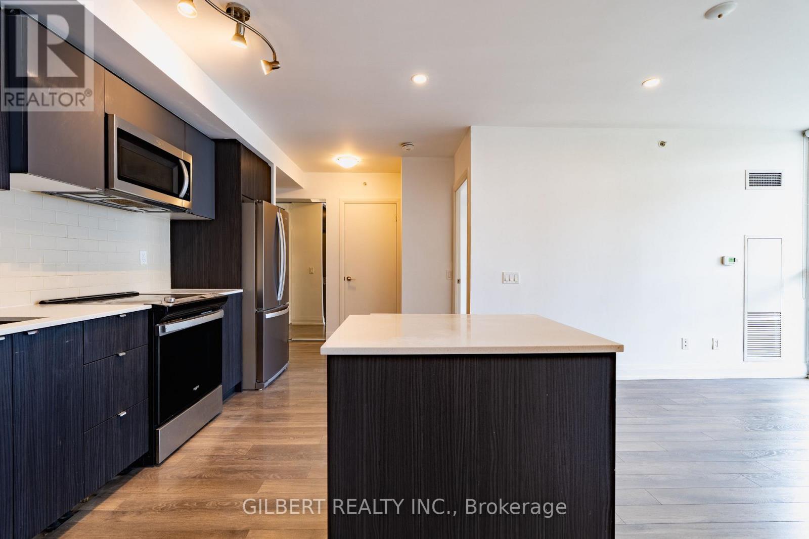 #404 1461 LAWRENCE AVE W - 14