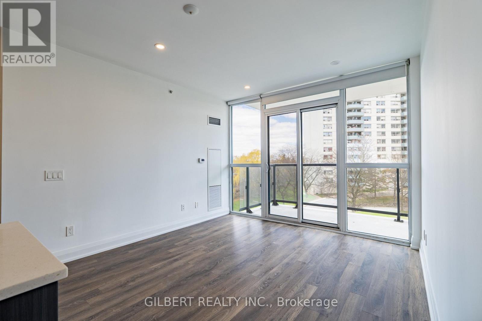 #404 1461 LAWRENCE AVE W - 16
