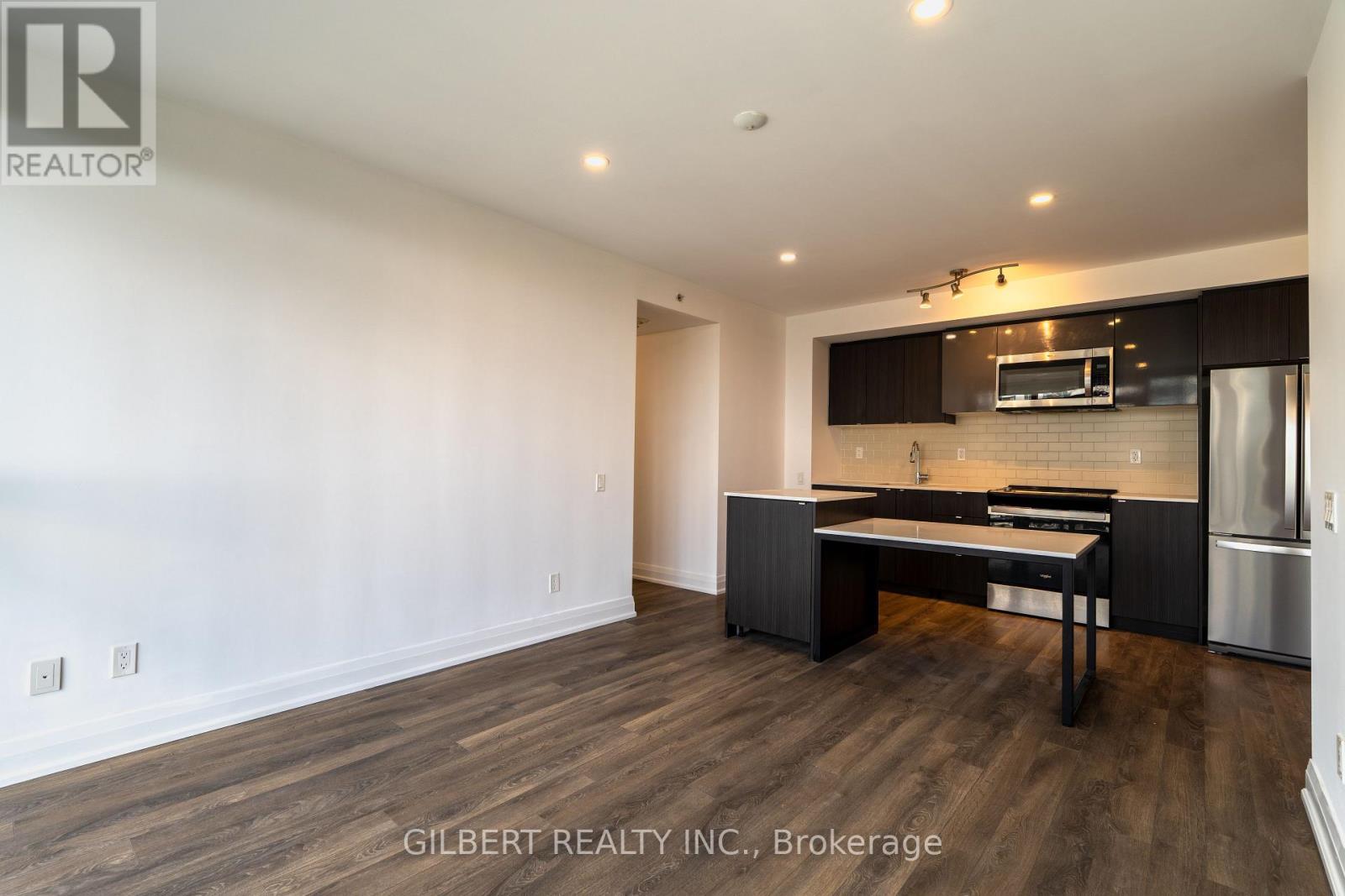 #404 1461 LAWRENCE AVE W - 17
