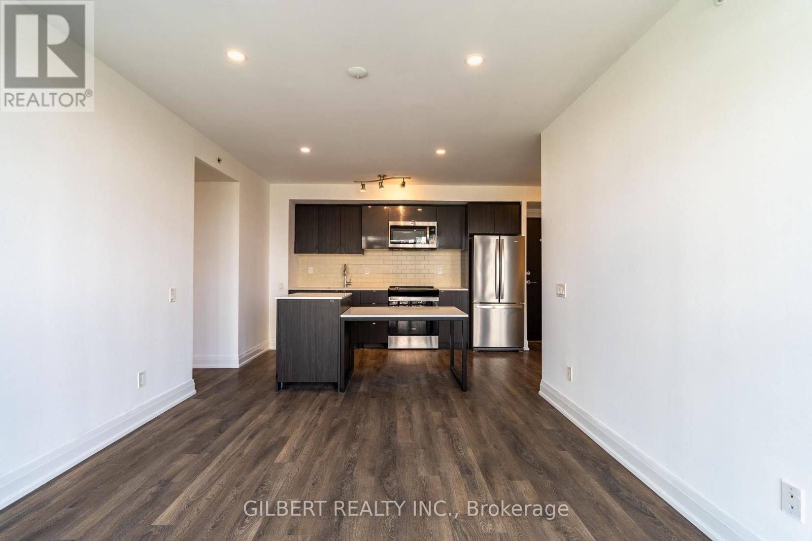 #404 1461 LAWRENCE AVE W - 19