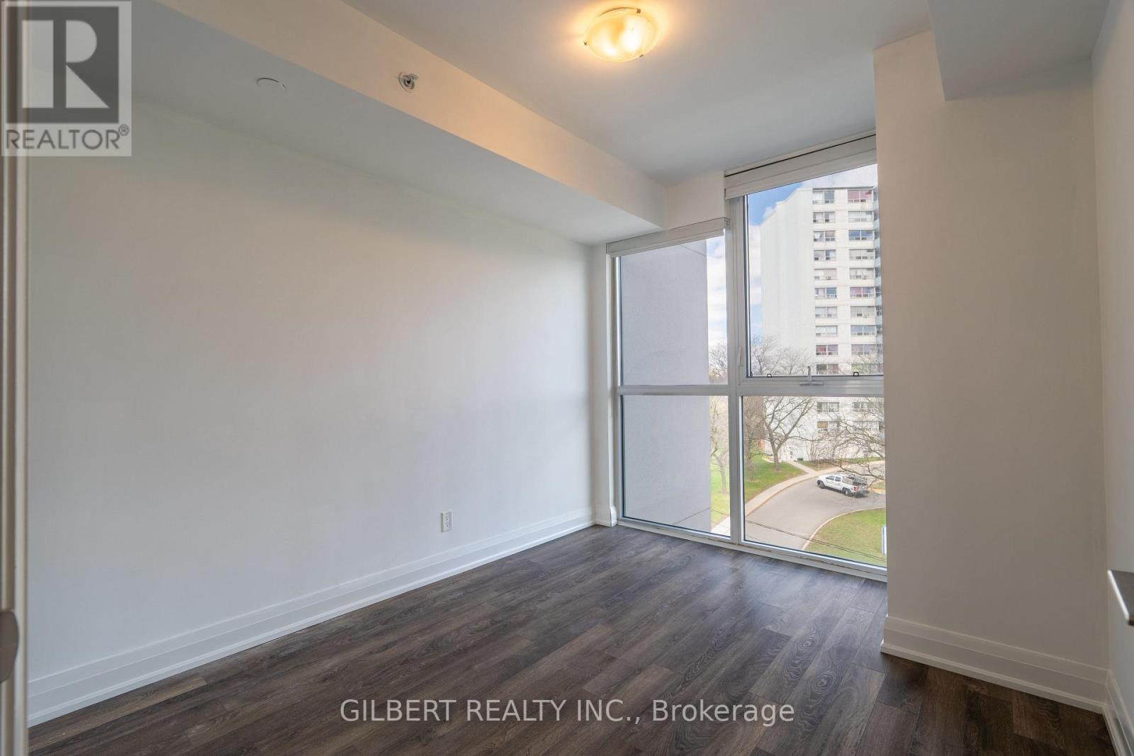 #404 1461 LAWRENCE AVE W - 33