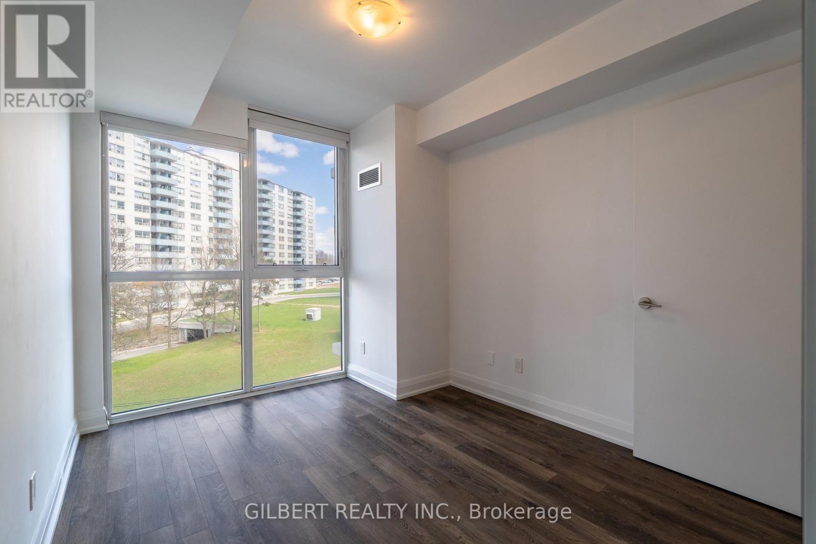 #404 1461 LAWRENCE AVE W - 35