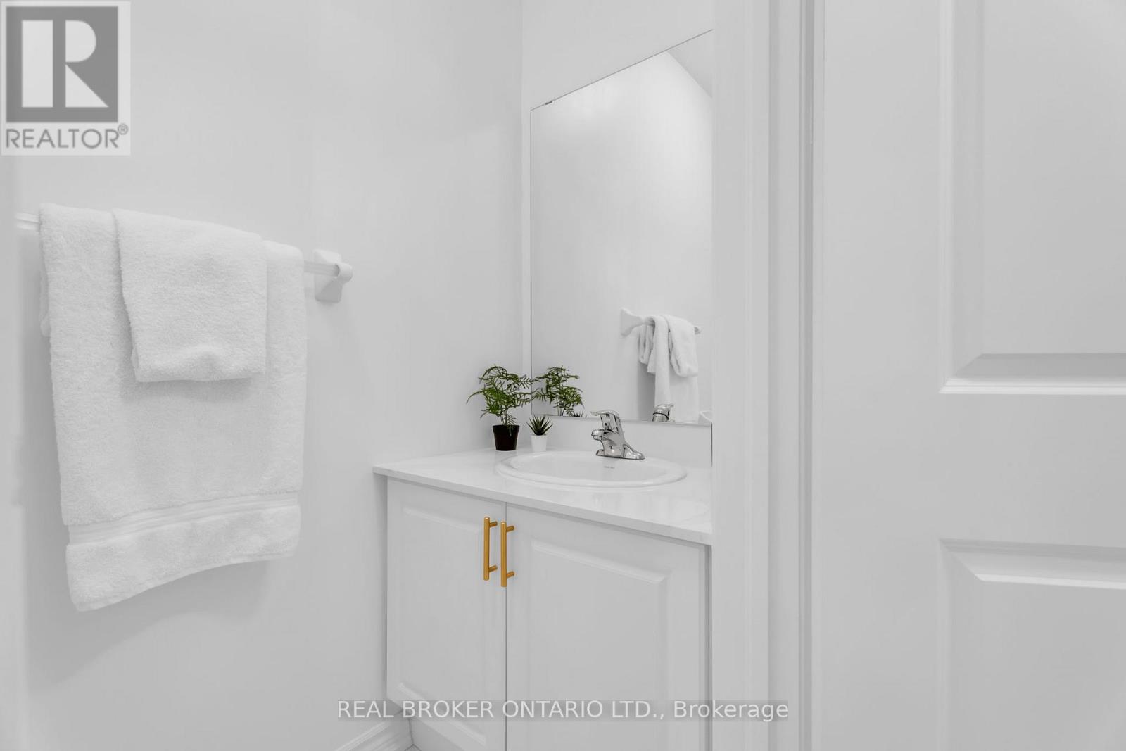 9 AITCHISON AVENUE — photo 25