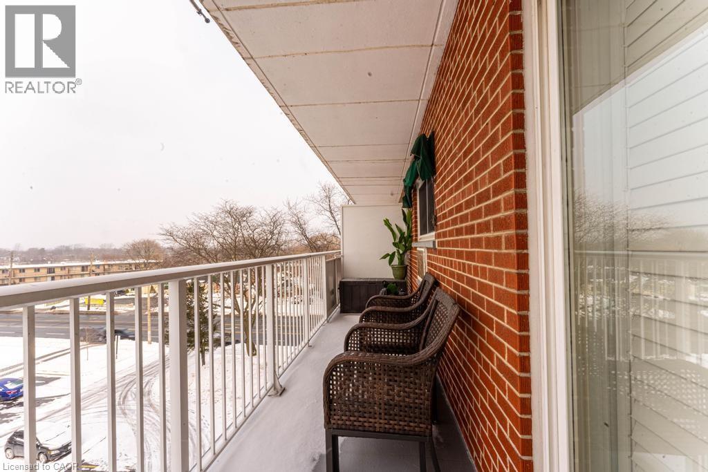 8 WOODMAN Drive S Unit# 508, Hamilton, Ontario, L8K4C9 — Photo 9