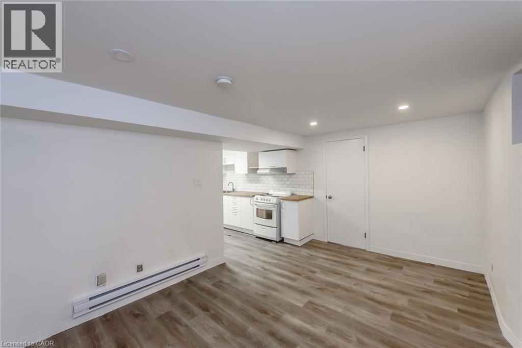 191 SHERMAN Avenue S Unit# Bsmnt, Hamilton, Ontario, L8M2R2 — Photo 2