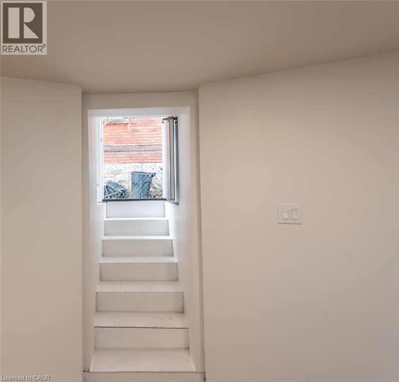 191 SHERMAN Avenue S Unit# Bsmnt, Hamilton, Ontario, L8M2R2 — Photo 10