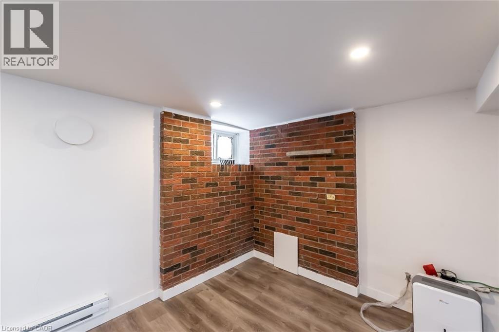 191 SHERMAN Avenue S Unit# Bsmnt, Hamilton, Ontario, L8M2R2 — Photo 13