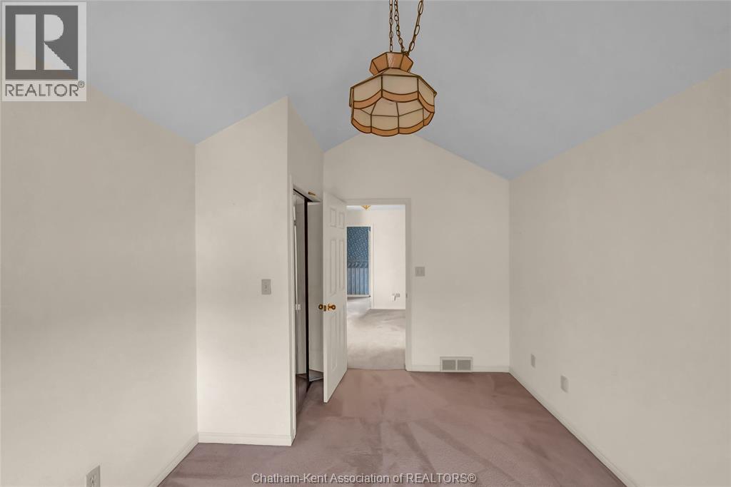 41 Orangewood BOULEVARD — photo 24