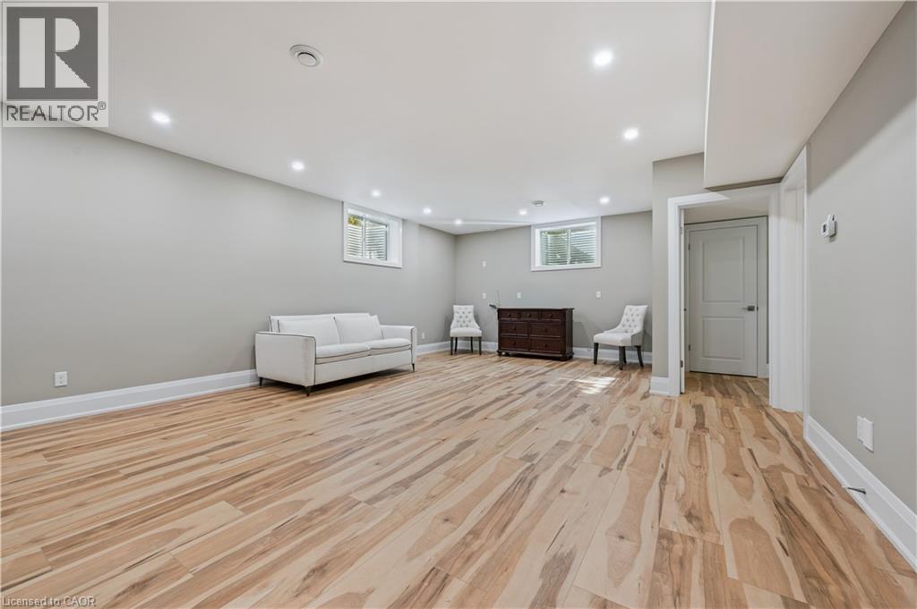 23 HIGHGROVE COURT - 39