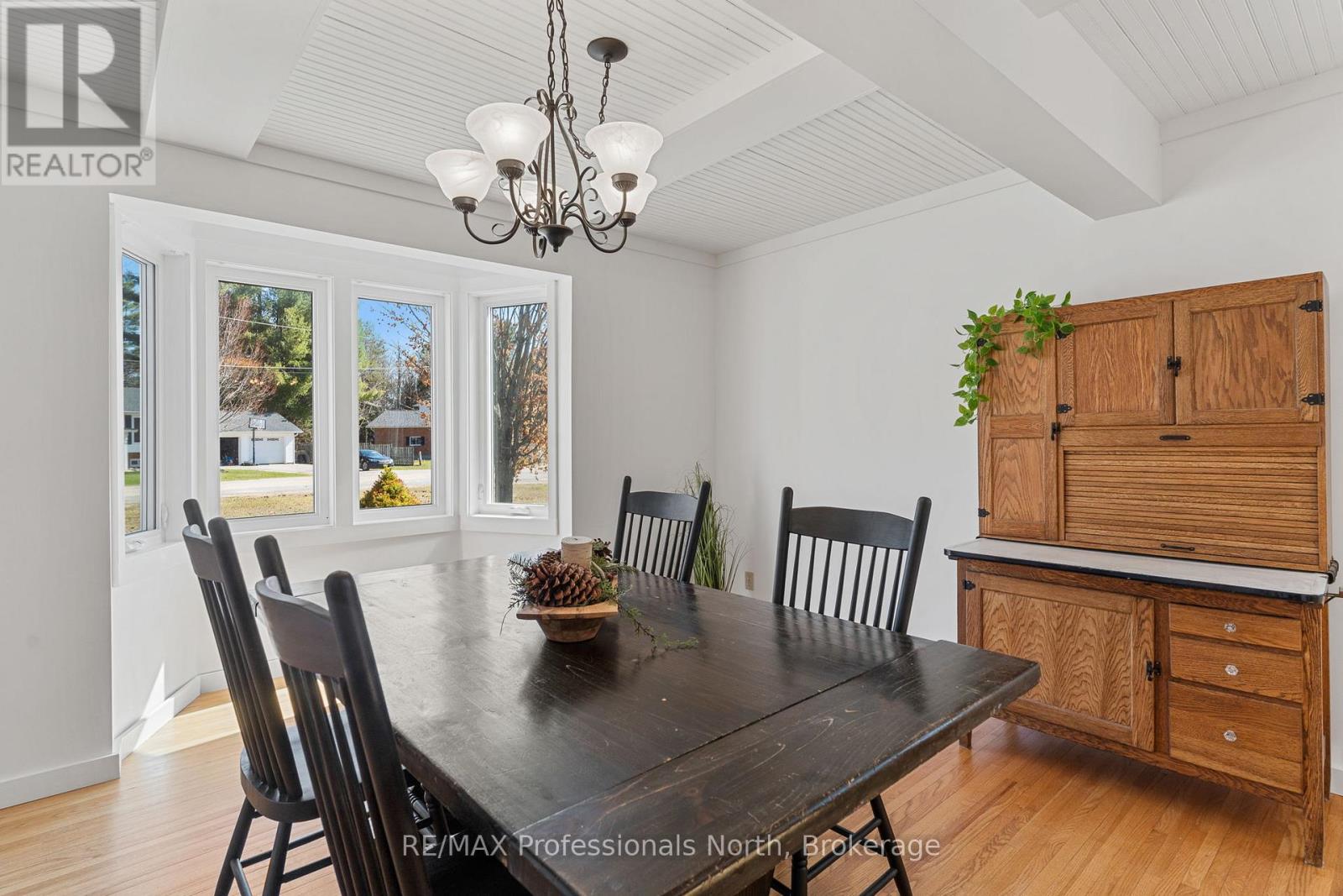 16 HIGHLAND GATE BOULEVARD - 14