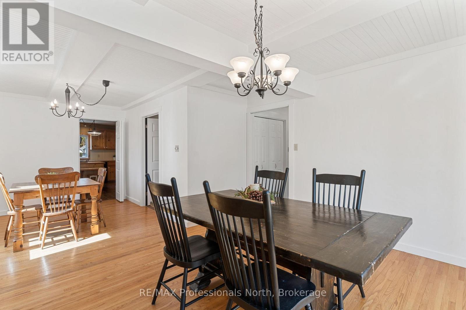 16 HIGHLAND GATE BOULEVARD - 16