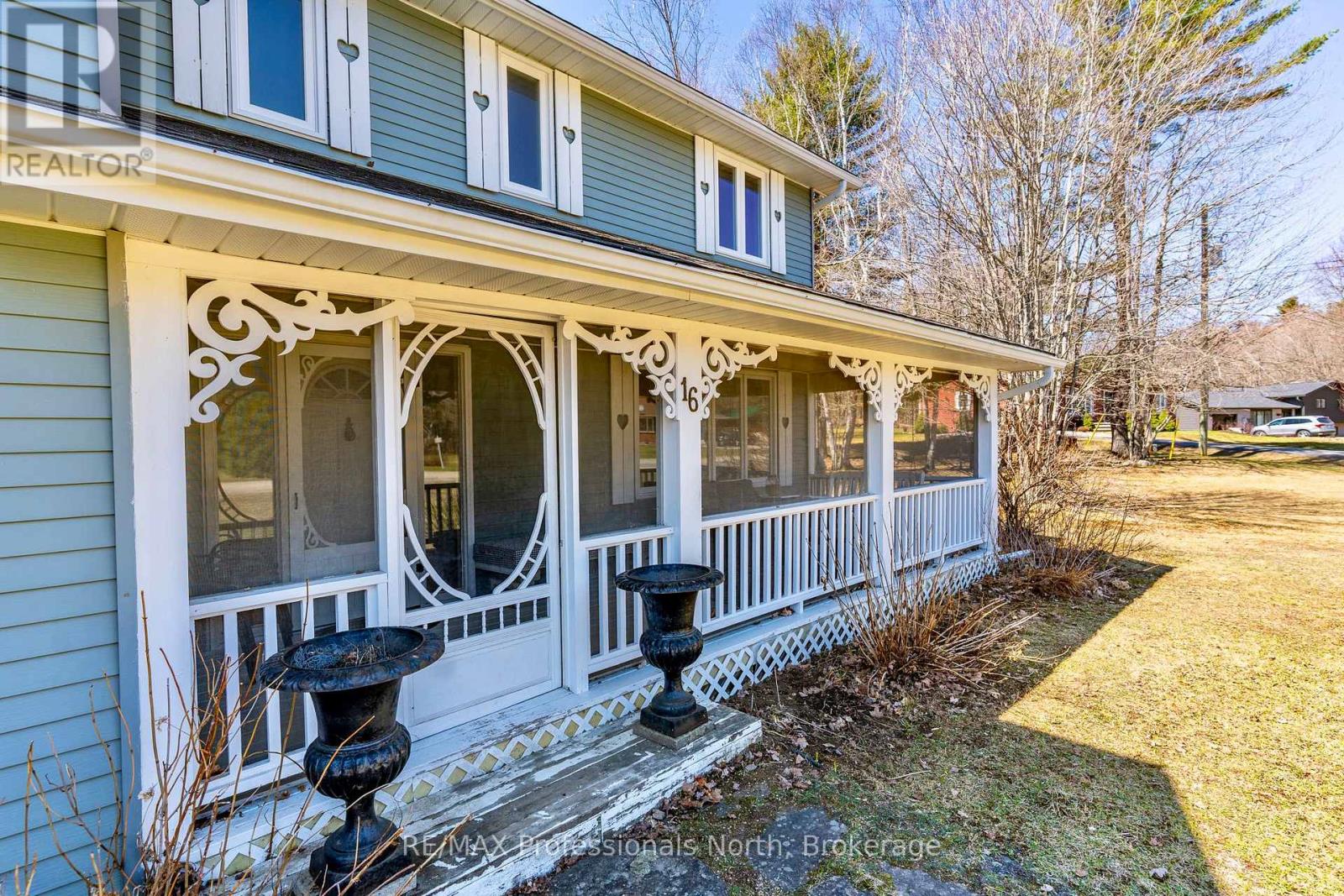16 HIGHLAND GATE BOULEVARD - 4