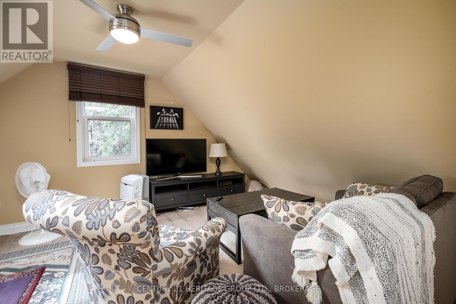 5064 CEDAR RIDGES ROAD - Image 16