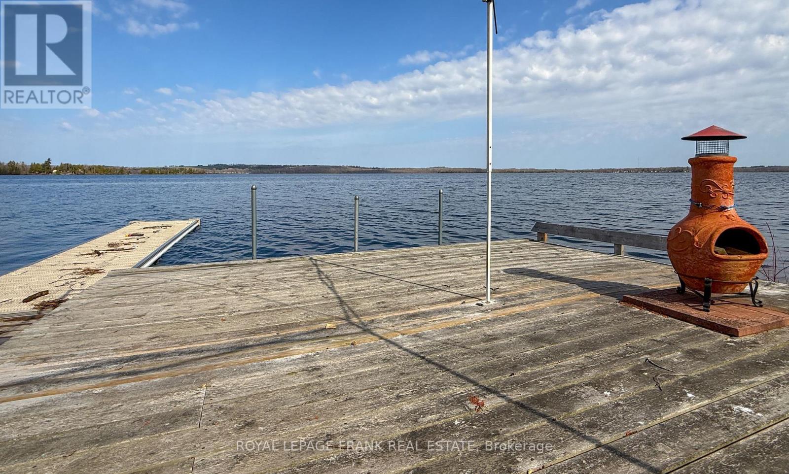 Dock