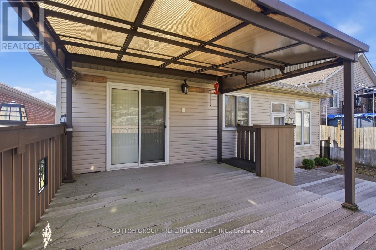 64 WILLOW CRESCENT - 39