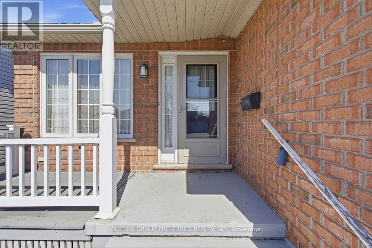 64 WILLOW CRESCENT - 4