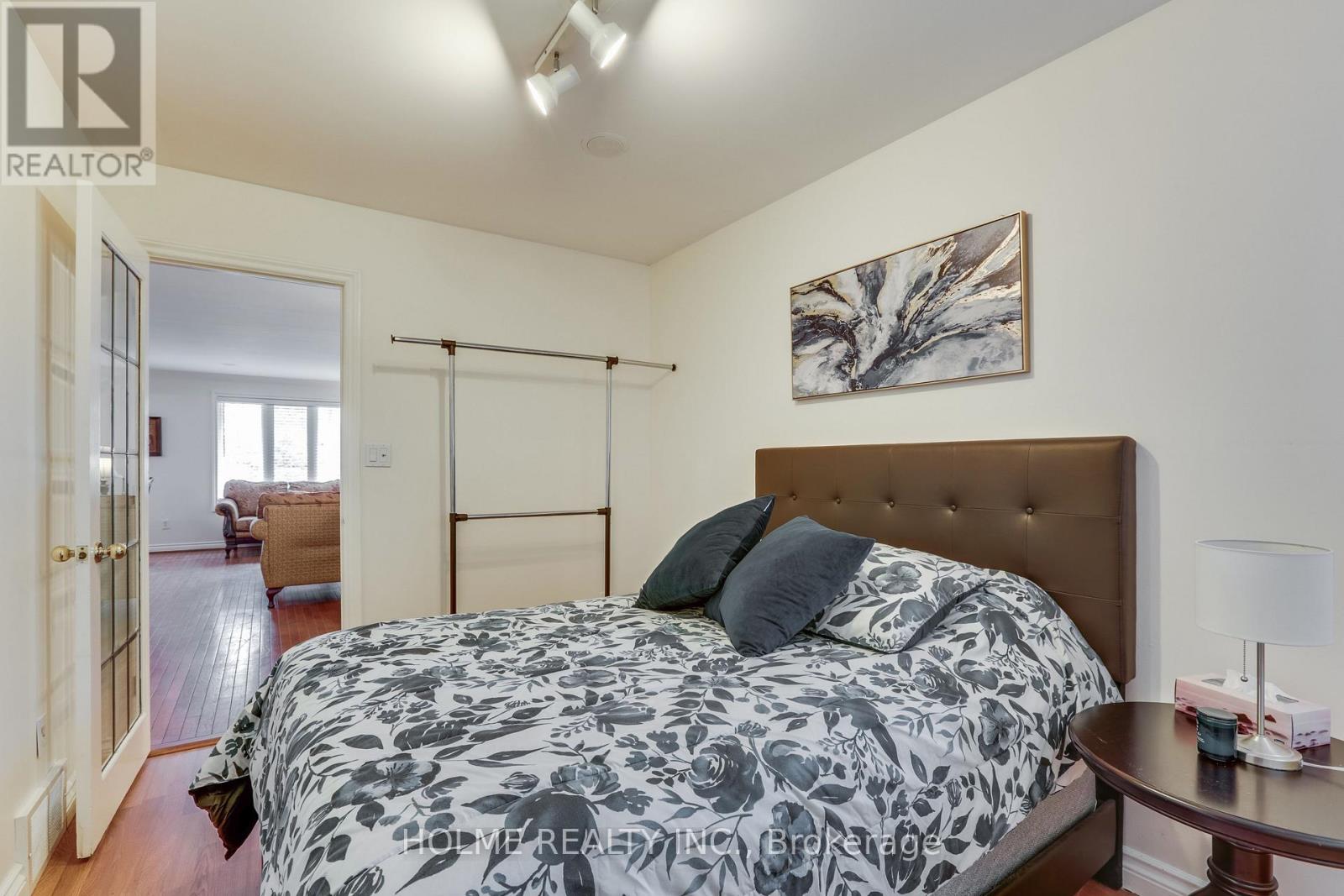 223 ELLOR STREET - 12
