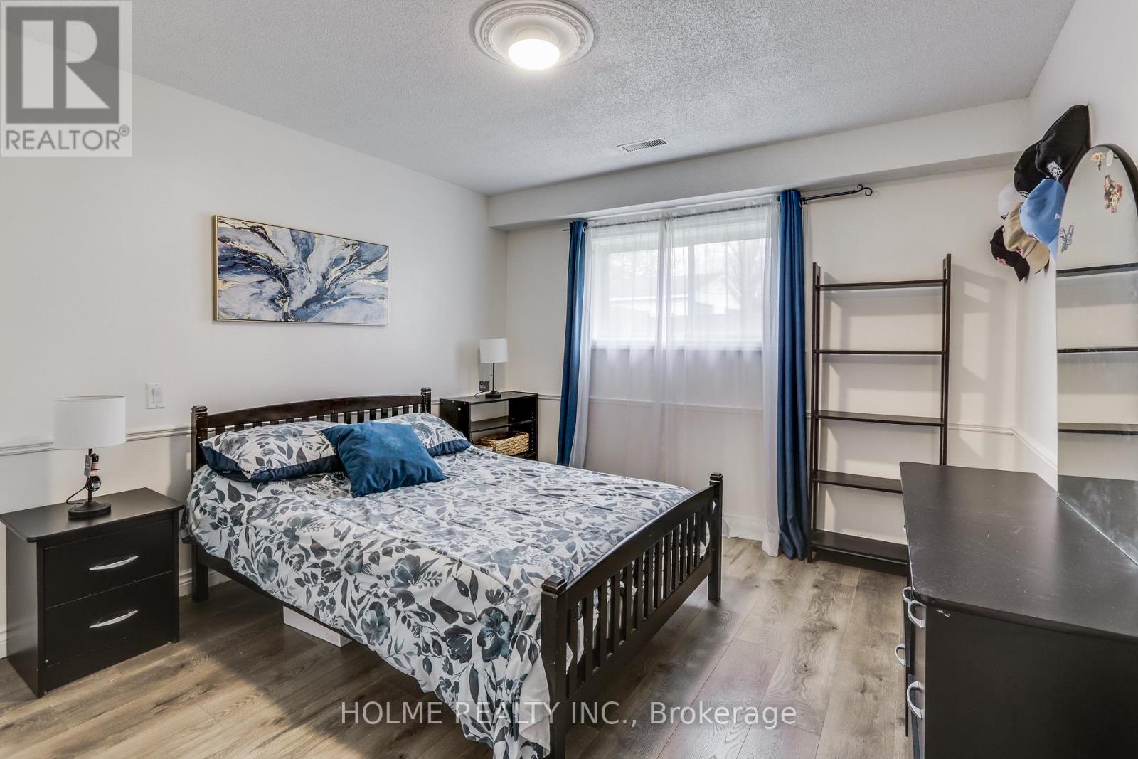 223 ELLOR STREET - 23