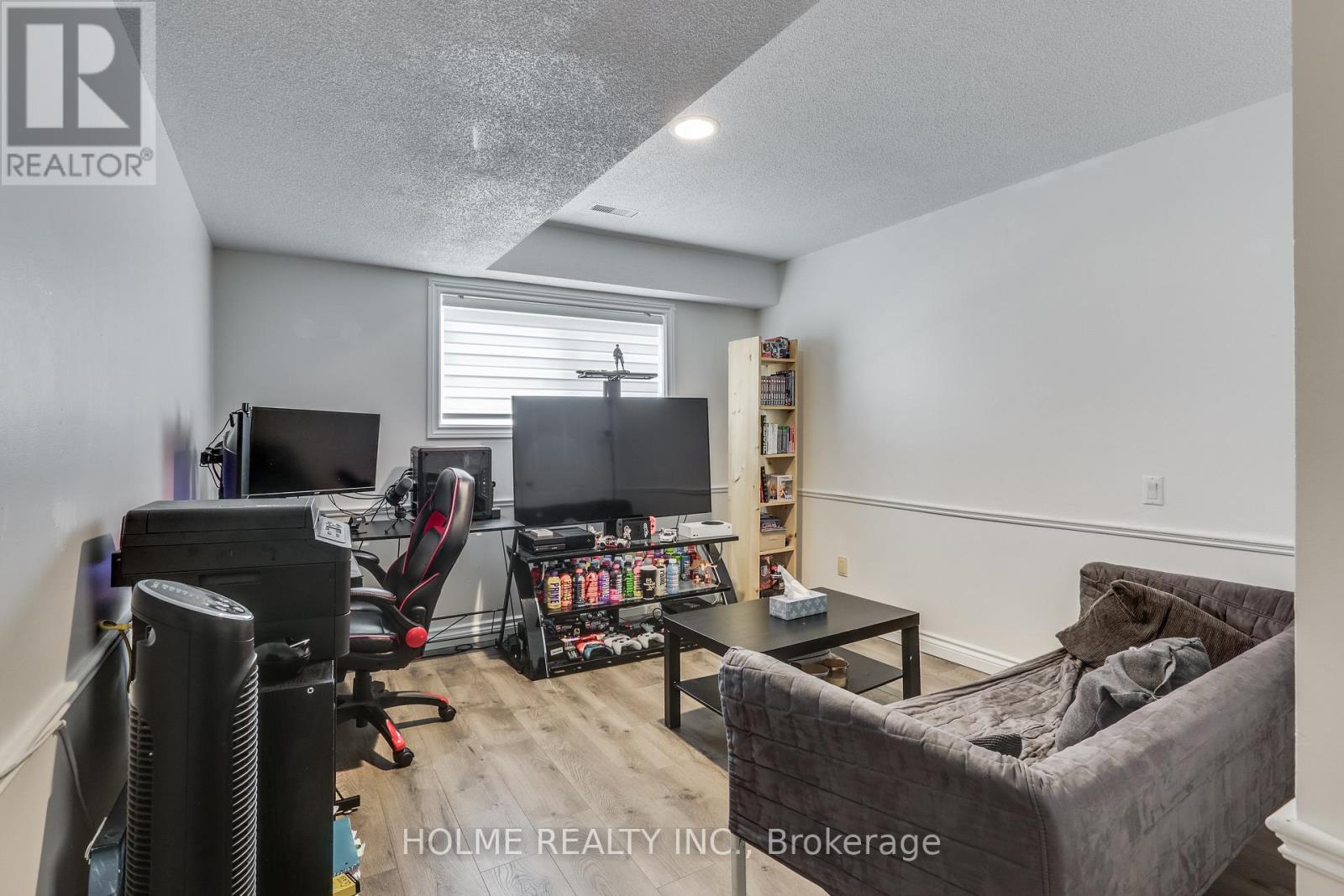 223 ELLOR STREET - 25