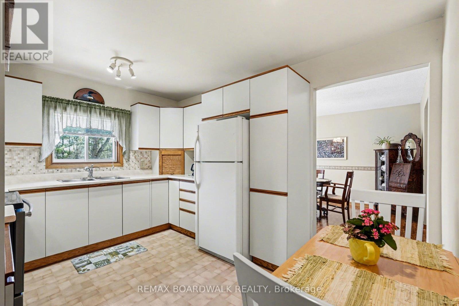 1283 BATHURST 5TH CONCESSION — photo 11