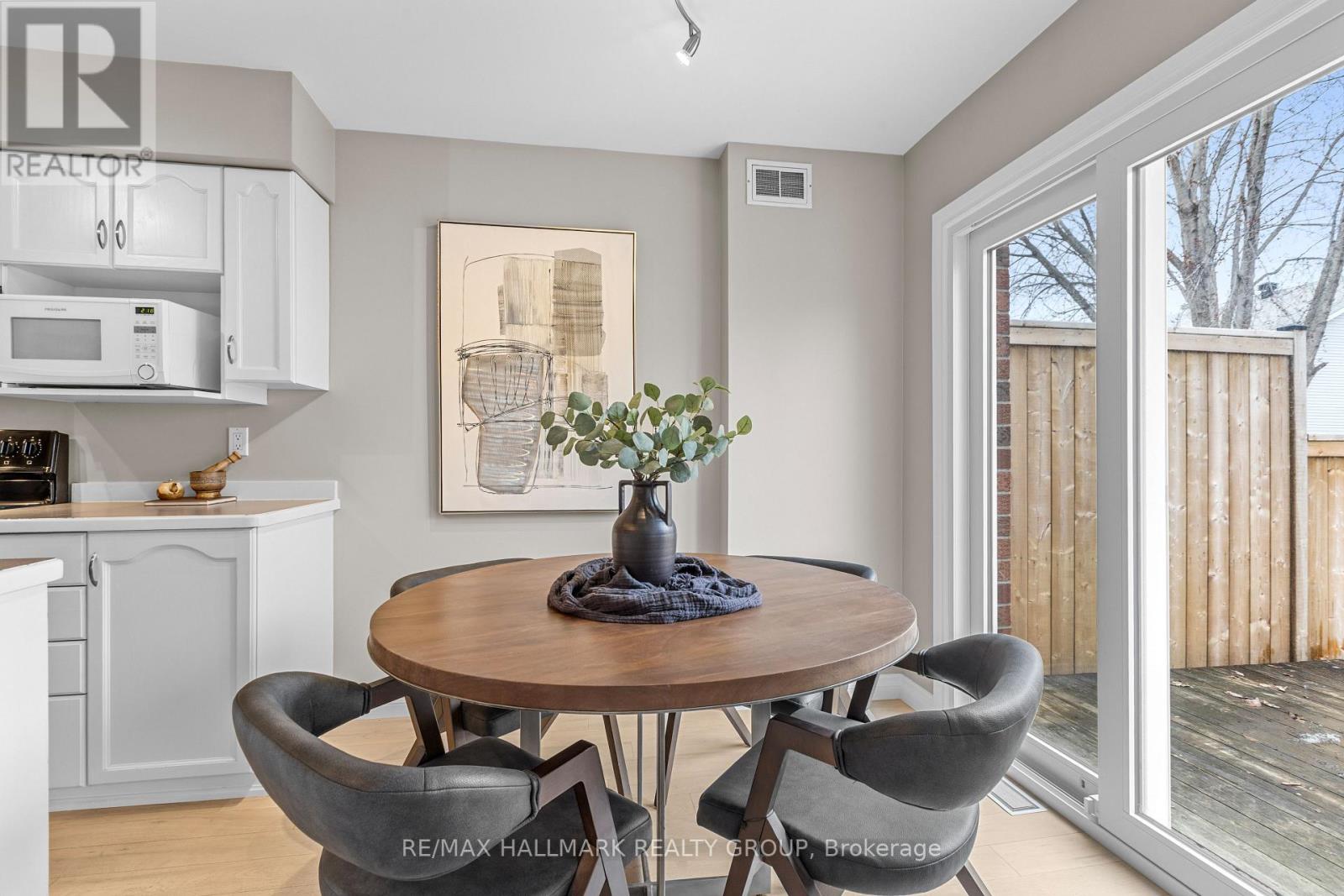 25 ORISKA WAY - 11