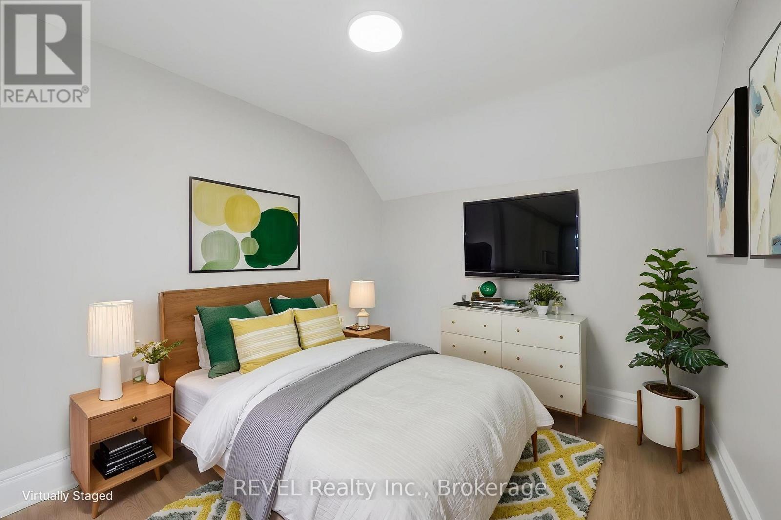 225 ROSS STREET - 28