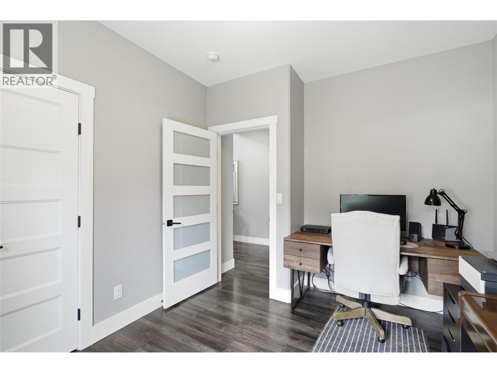 2790 Mountview Drive - 42