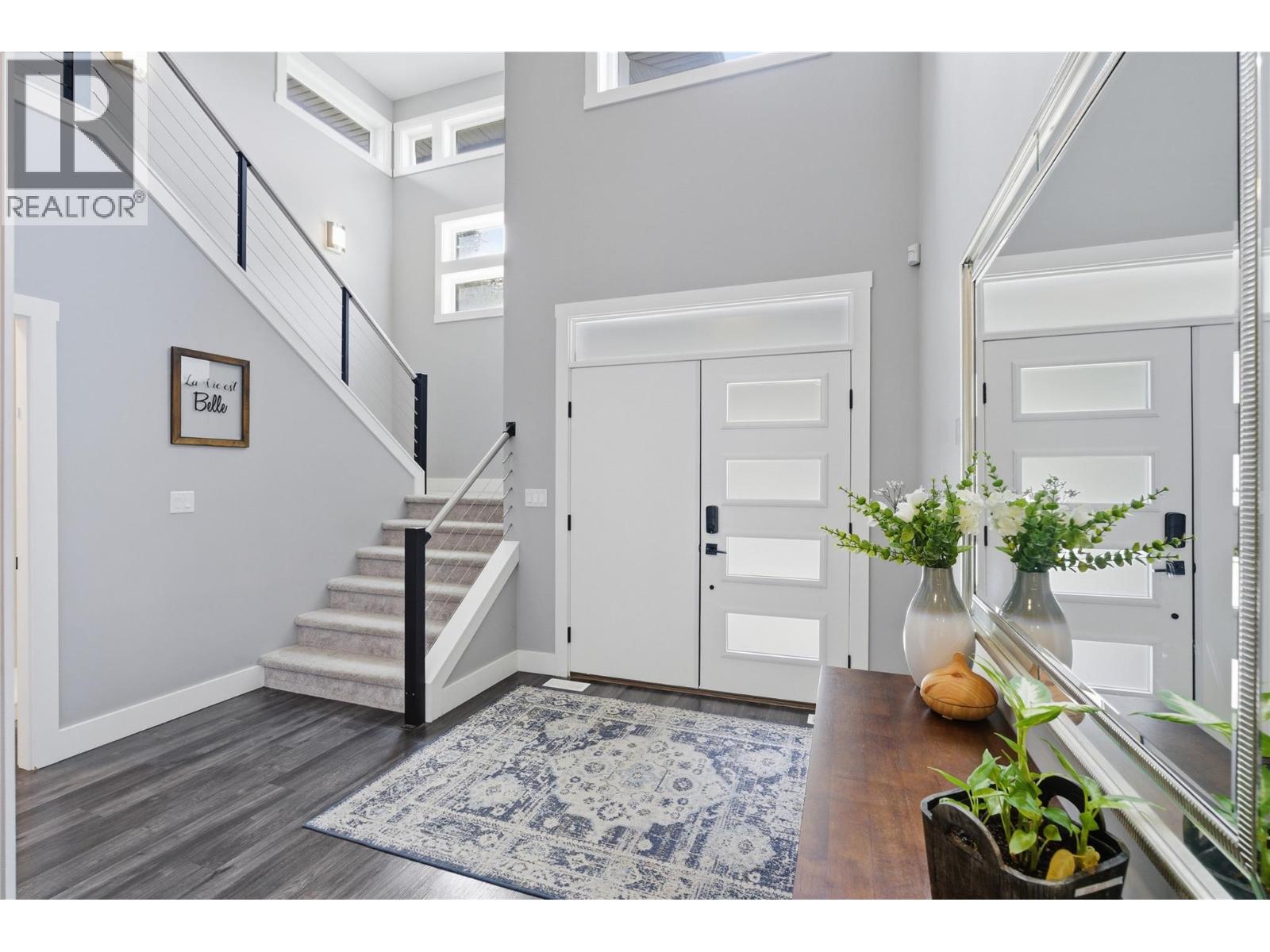 2790 Mountview Drive - 5